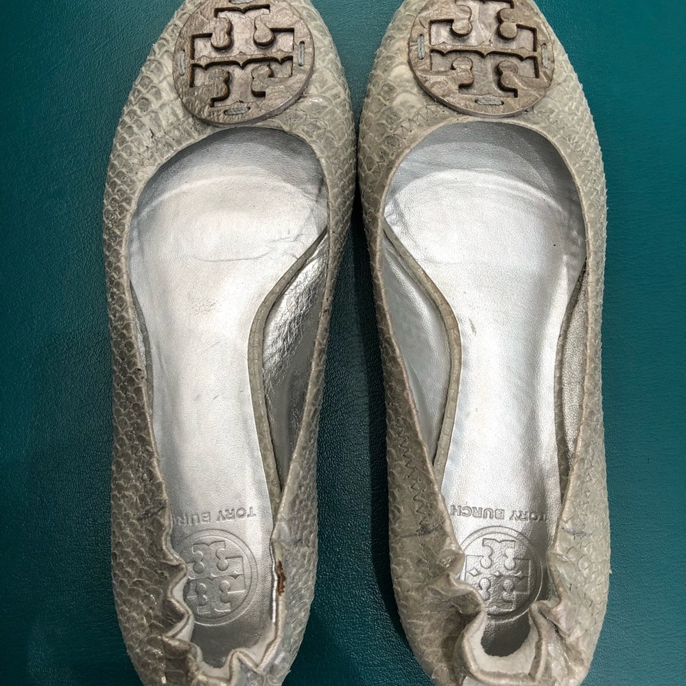 Tory Burch Silver Leather Ballet Flats